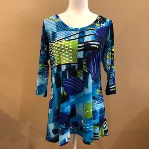 Fashque Studio Blue and Green Pattern Three Quarter Sleeve Tunic Top, Size M